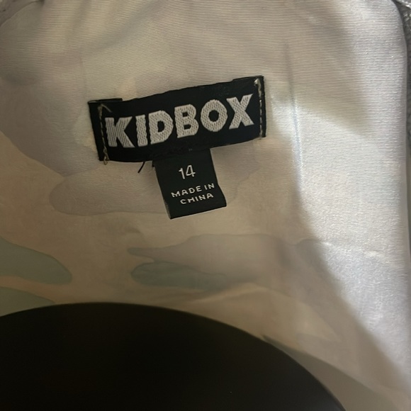 Kidsbox size 14 camp jacket- never worn - Picture 5 of 5